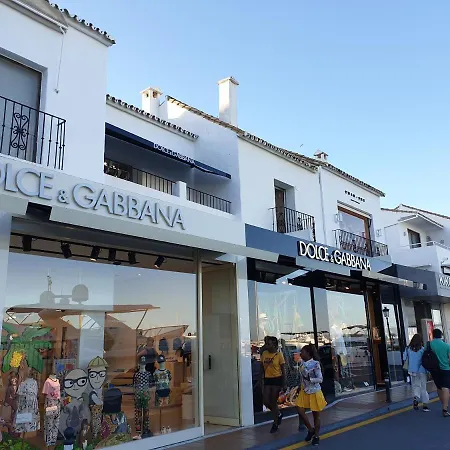 Banus Garden Apartment *